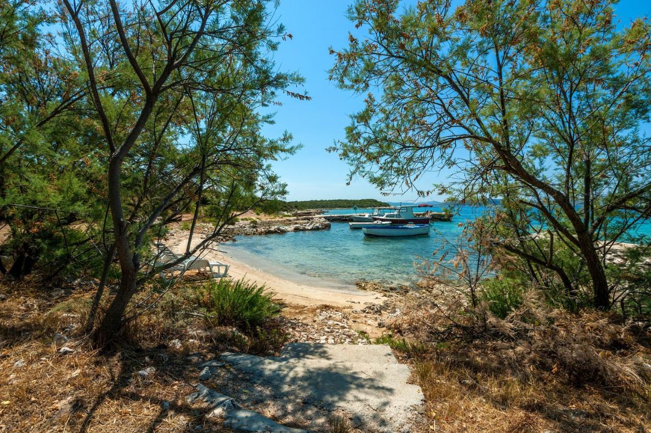 Secluded Fisherman'S Cottage Cove Zuborovica, Pasman - 321 Mrljane Exterior photo
